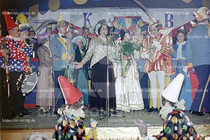 1974 Prinzenproklamation im Helenensaal Sinzig: PRHLSN-012501