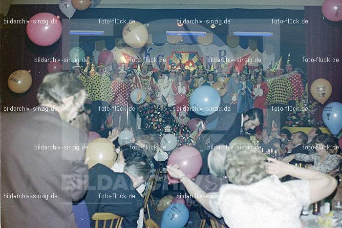 1974 Prinzenproklamation im Helenensaal Sinzig: PRHLSN-012543