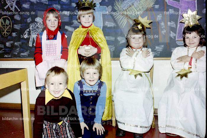 1974 Kindergarten St. Peter Heilige 3 Könige: KNSTPTHLKN-012548