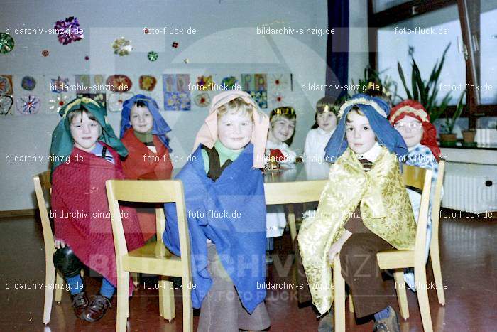 1974 Kindergarten St. Peter Heilige 3 Könige: KNSTPTHLKN-012552