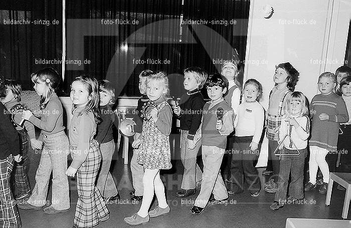 1972 St. Martin im Kath. Kindergarten St. Peter in Sinzig: STMRKTKNSTPTSN-013006