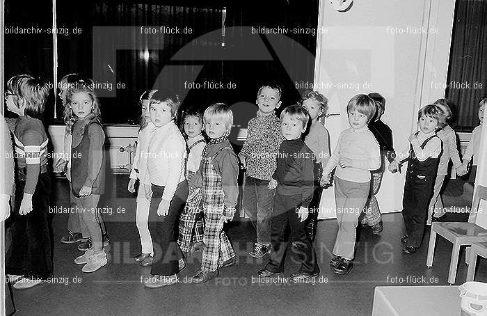 1972 St. Martin im Kath. Kindergarten St. Peter in Sinzig: STMRKTKNSTPTSN-013010