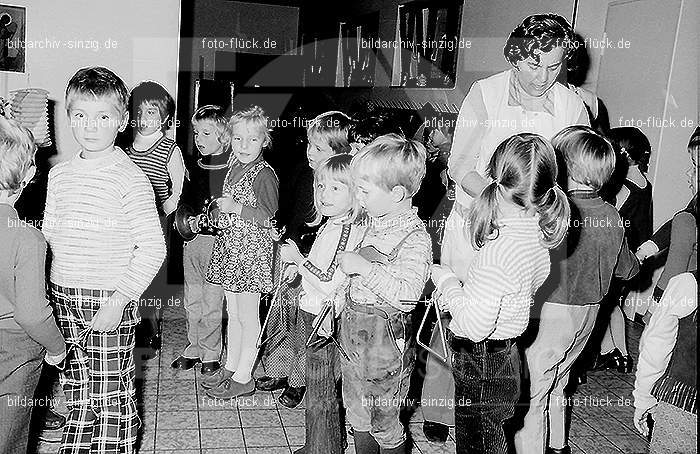 1972 St. Martin im Kath. Kindergarten St. Peter in Sinzig: STMRKTKNSTPTSN-013016