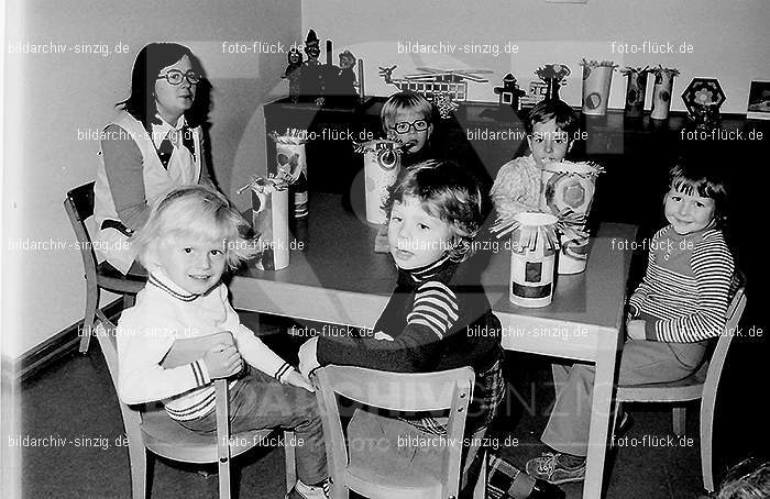 1972 St. Martin im Kath. Kindergarten St. Peter in Sinzig: STMRKTKNSTPTSN-013052