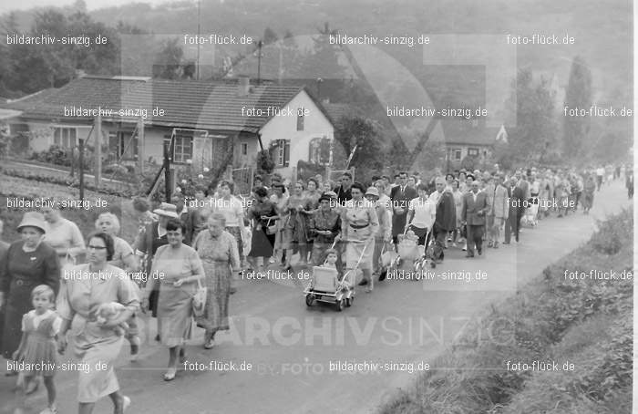 Heiliger Jodokus Wallfahrt nach Langenfeld ca. 1950 – 1975: HLJDWLLNC-001308