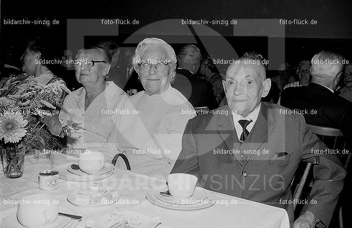 1972 Seniorenkaffee in Sinzig: SNSN-013107