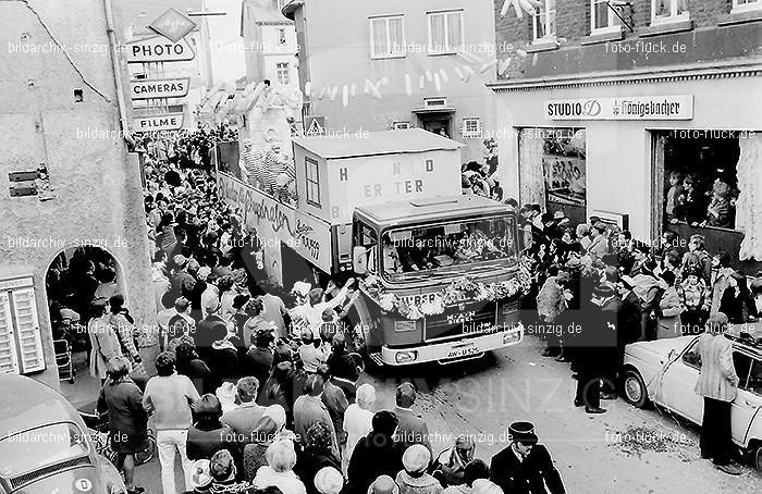 1972 Karnevalsumzug - Veilchendienstag in Sinzig: KRVLSN-013419