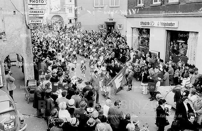1972 Karnevalsumzug - Veilchendienstag in Sinzig: KRVLSN-013427