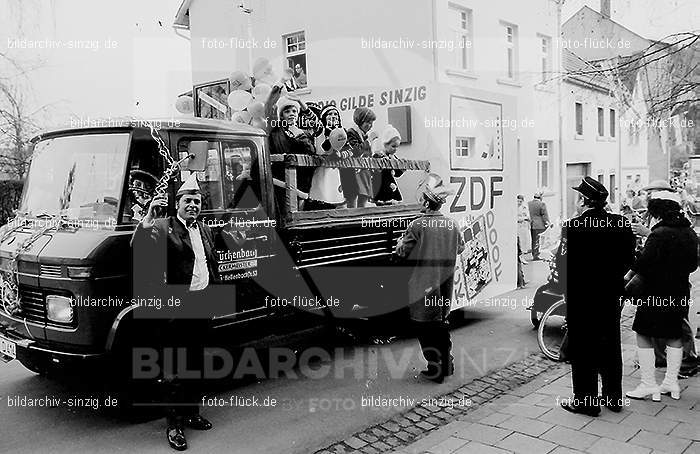 1972 Karnevalsumzug - Veilchendienstag in Sinzig: KRVLSN-013437