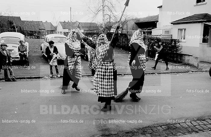 1972 Karnevalsumzug - Veilchendienstag in Sinzig: KRVLSN-013439