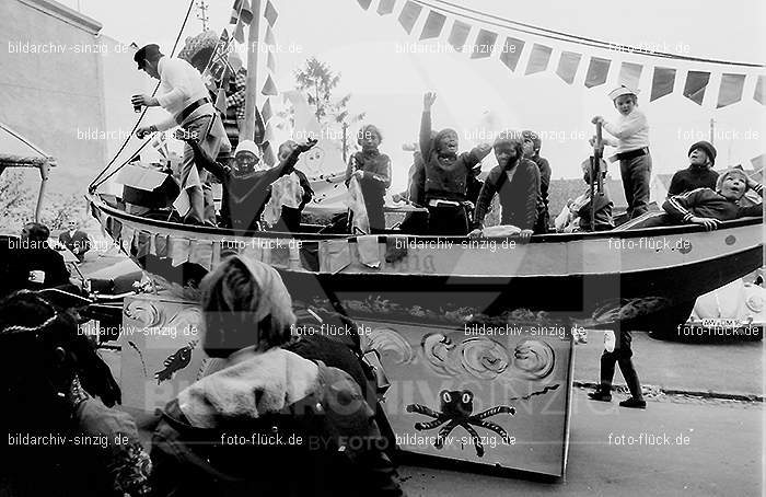 1972 Karnevalsumzug - Veilchendienstag in Sinzig: KRVLSN-013442