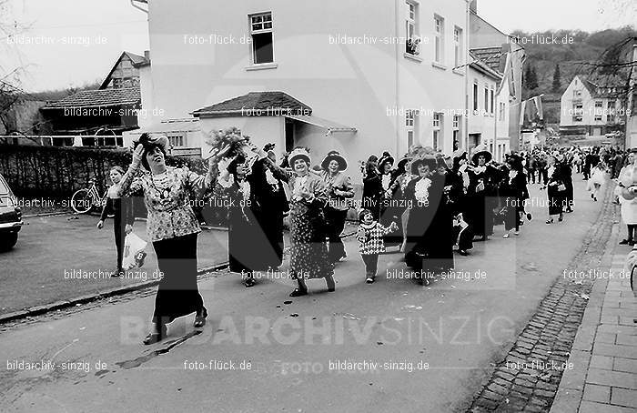 1972 Karnevalsumzug - Veilchendienstag in Sinzig: KRVLSN-013449