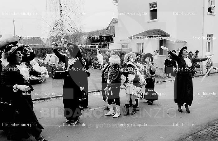 1972 Karnevalsumzug - Veilchendienstag in Sinzig: KRVLSN-013451