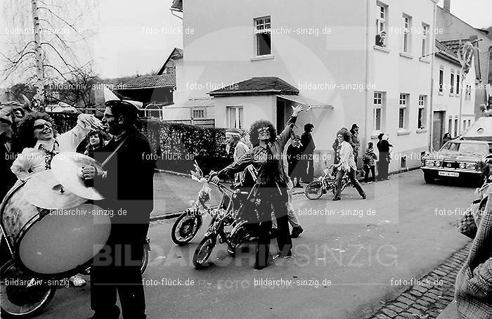 1972 Karnevalsumzug - Veilchendienstag in Sinzig: KRVLSN-013452