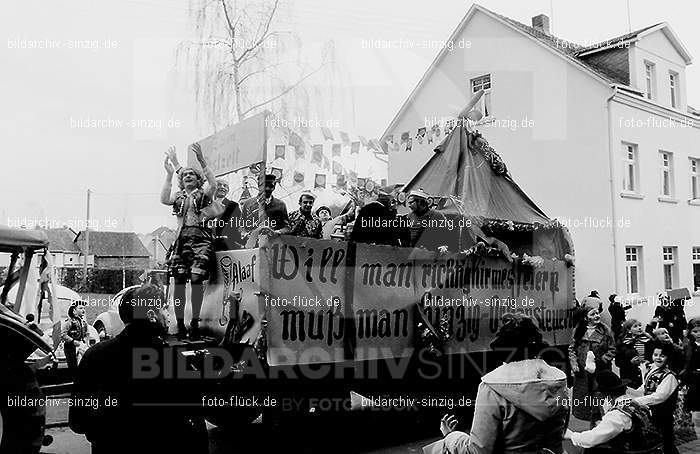 1972 Karnevalsumzug - Veilchendienstag in Sinzig: KRVLSN-013457