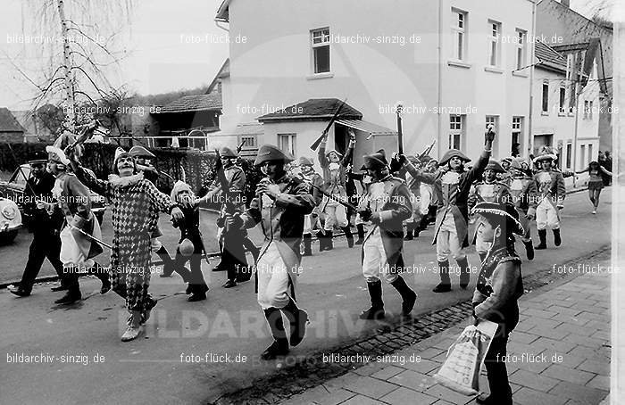 1972 Karnevalsumzug - Veilchendienstag in Sinzig: KRVLSN-013462