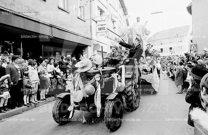 1972 Karnevalsumzug - Veilchendienstag in Sinzig: KRVLSN-013470