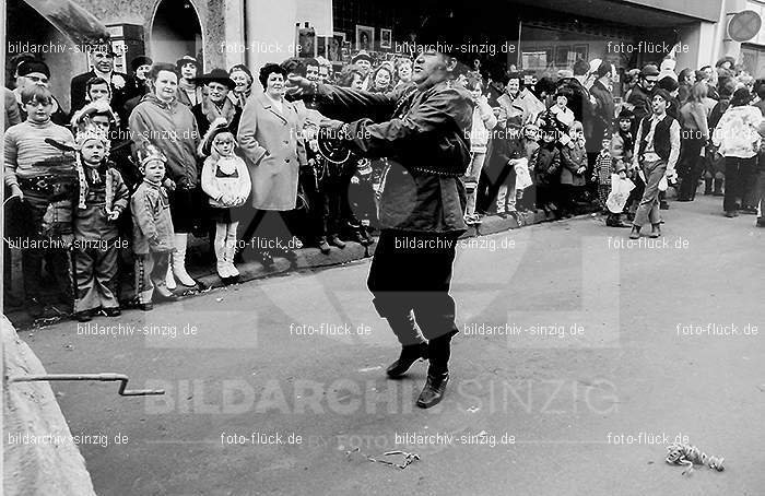 1972 Karnevalsumzug - Veilchendienstag in Sinzig: KRVLSN-013472