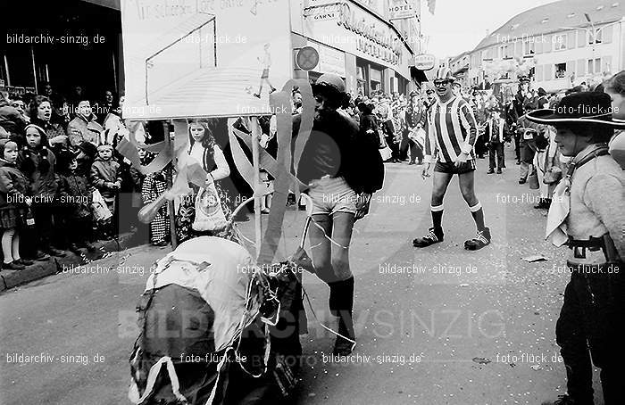 1972 Karnevalsumzug - Veilchendienstag in Sinzig: KRVLSN-013490