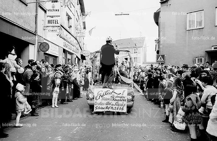 1972 Karnevalsumzug - Veilchendienstag in Sinzig: KRVLSN-013492