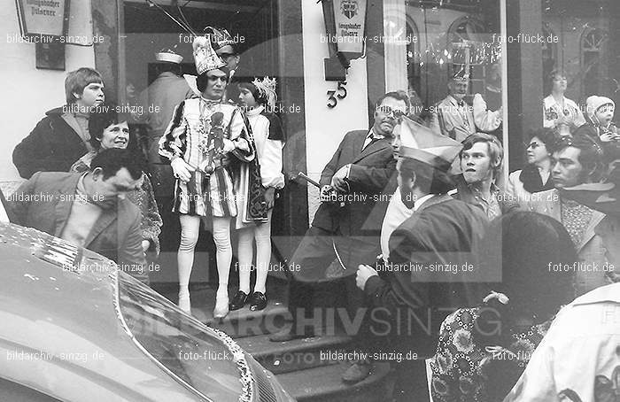 1972 Karnevalsumzug - Veilchendienstag in Sinzig: KRVLSN-013495