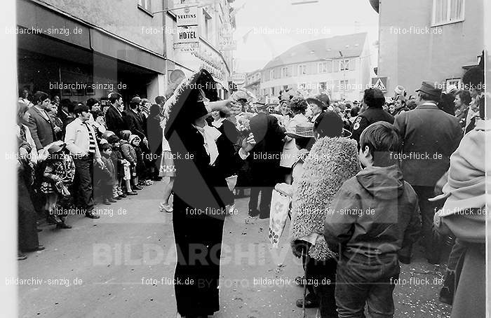 1972 Karnevalsumzug - Veilchendienstag in Sinzig: KRVLSN-013497