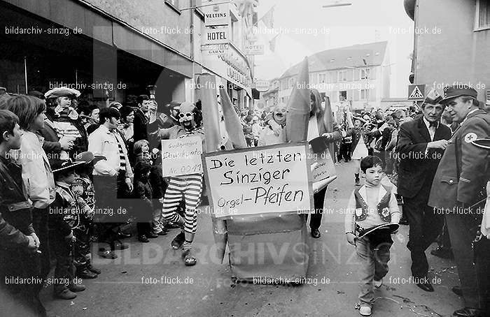 1972 Karnevalsumzug - Veilchendienstag in Sinzig: KRVLSN-013504