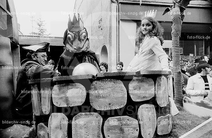 1972 Karnevalsumzug - Veilchendienstag in Sinzig: KRVLSN-013516