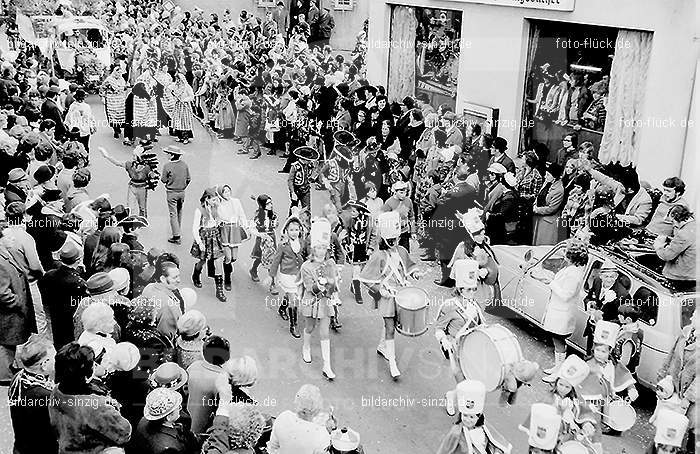 1972 Karnevalsumzug - Veilchendienstag in Sinzig: KRVLSN-013530