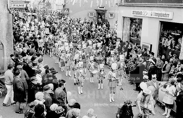 1972 Karnevalsumzug - Veilchendienstag in Sinzig: KRVLSN-013531