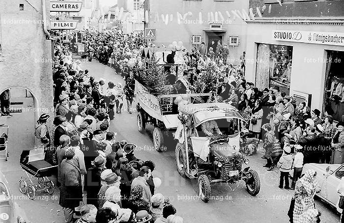 1972 Karnevalsumzug - Veilchendienstag in Sinzig: KRVLSN-013536