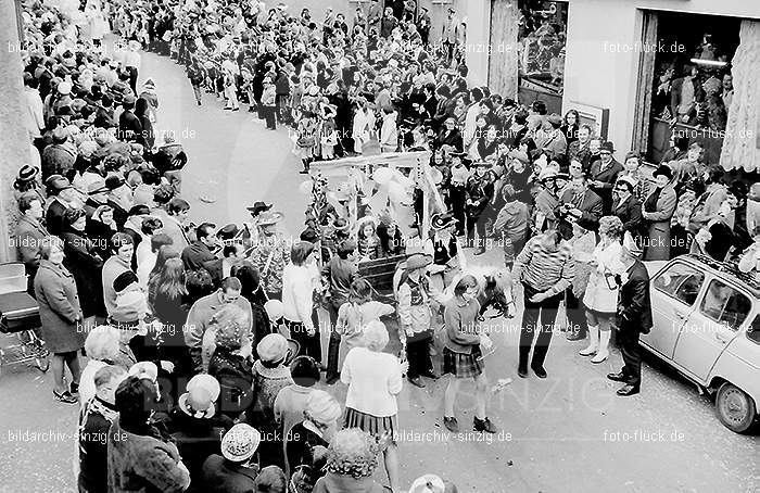 1972 Karnevalsumzug - Veilchendienstag in Sinzig: KRVLSN-013538