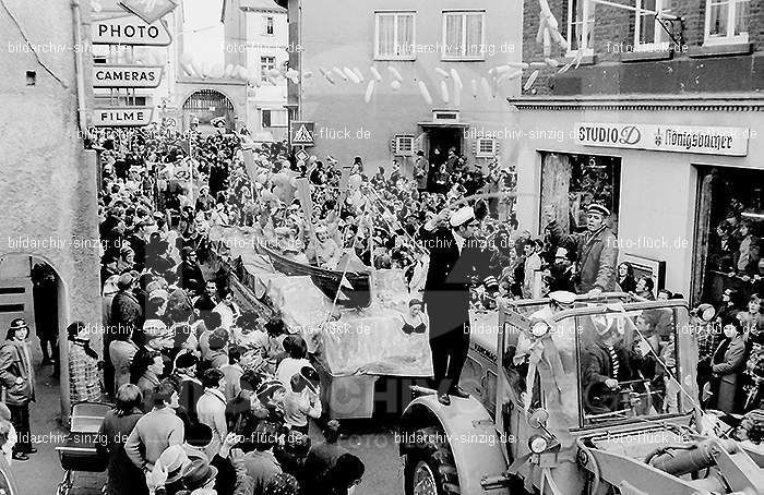1972 Karnevalsumzug - Veilchendienstag in Sinzig: KRVLSN-013542