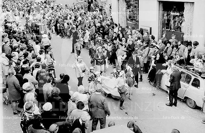 1972 Karnevalsumzug - Veilchendienstag in Sinzig: KRVLSN-013551