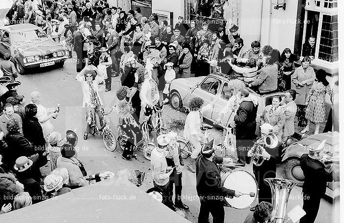 1972 Karnevalsumzug - Veilchendienstag in Sinzig: KRVLSN-013556