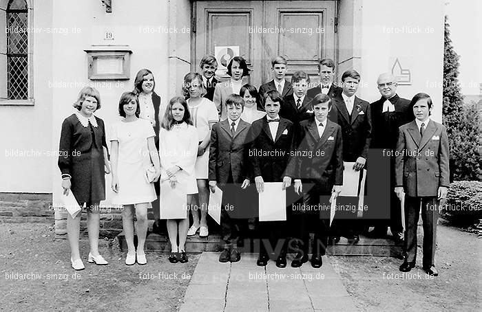 1971 Konfirmation in Sinzig: KNSN-014208