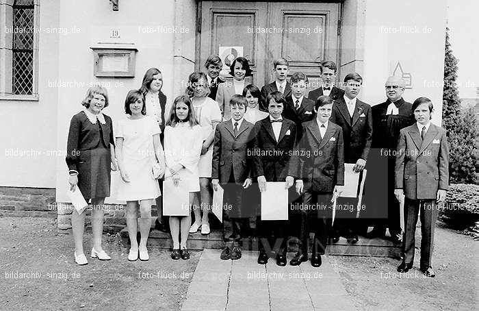 1971 Konfirmation in Sinzig: KNSN-014209