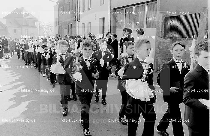 1971 Kinderkommunion in Sinzig: KNSN-014232