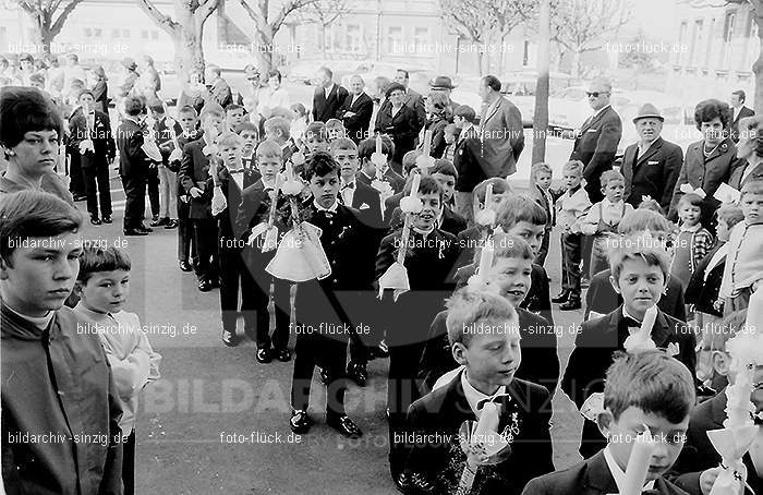 1971 Kinderkommunion in Sinzig: KNSN-014259