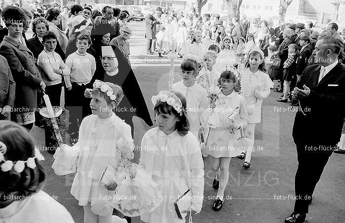 1971 Kinderkommunion in Sinzig: KNSN-014270