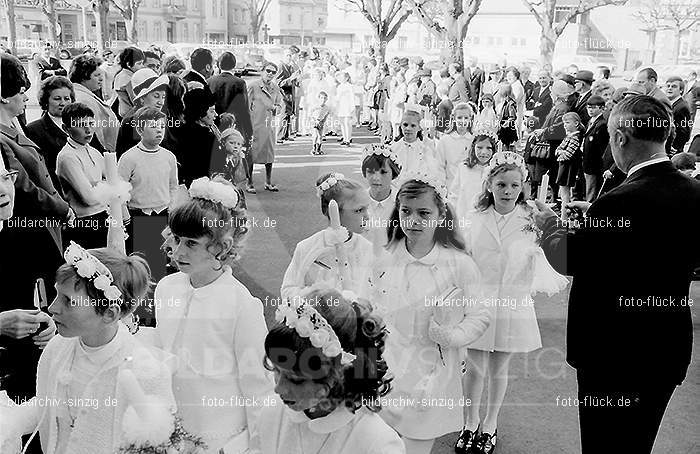 1971 Kinderkommunion in Sinzig: KNSN-014271