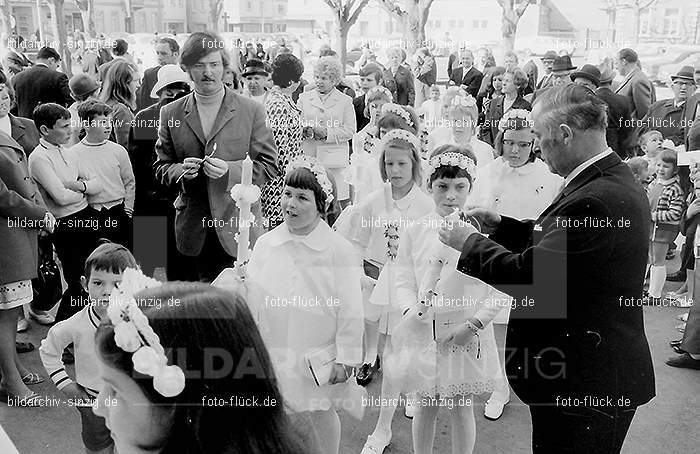 1971 Kinderkommunion in Sinzig: KNSN-014277