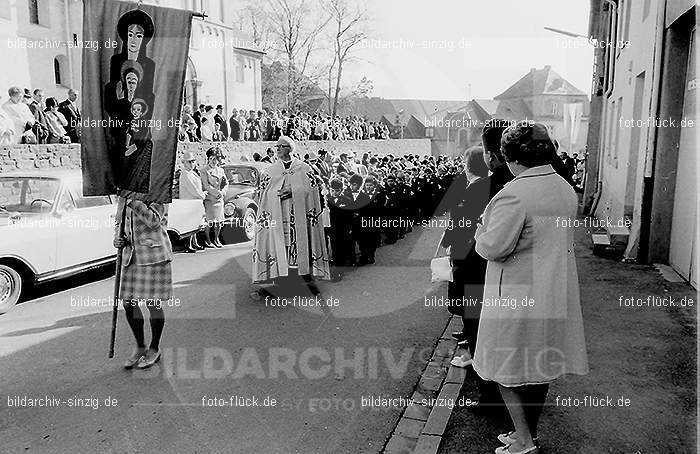 1971 Kinderkommunion in Sinzig: KNSN-014281