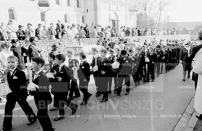 1971 Kinderkommunion in Sinzig: KNSN-014286