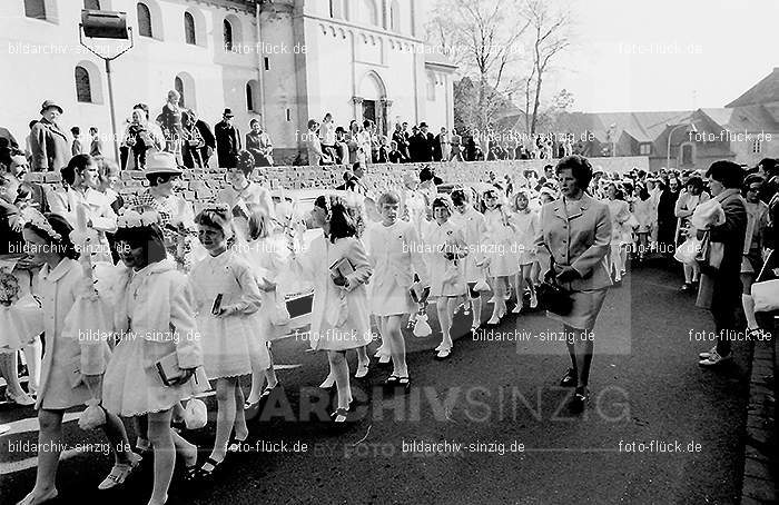 1971 Kinderkommunion in Sinzig: KNSN-014297