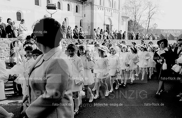 1971 Kinderkommunion in Sinzig: KNSN-014299