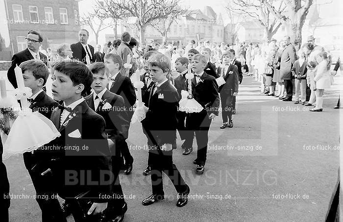 1971 Kinderkommunion in Sinzig: KNSN-014304