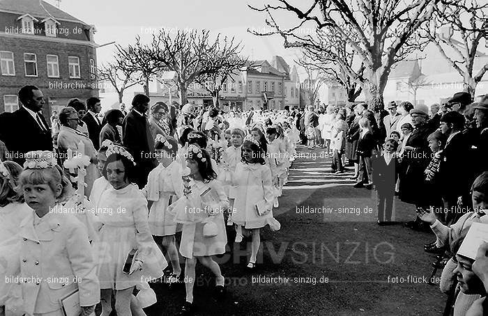 1971 Kinderkommunion in Sinzig: KNSN-014311