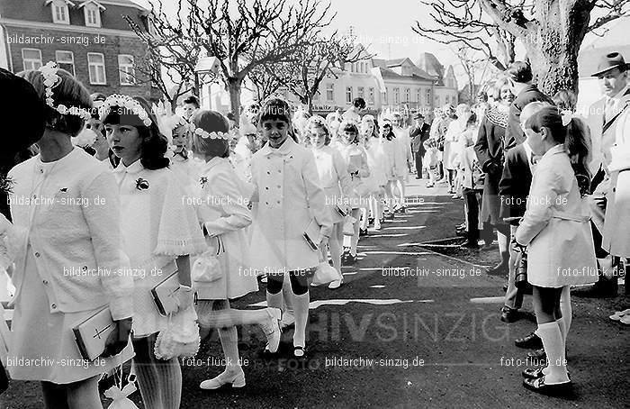 1971 Kinderkommunion in Sinzig: KNSN-014315