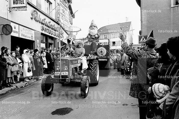 1971 Karnevalsumzug - Veilchendienstag in Sinzig: KRVLSN-014424